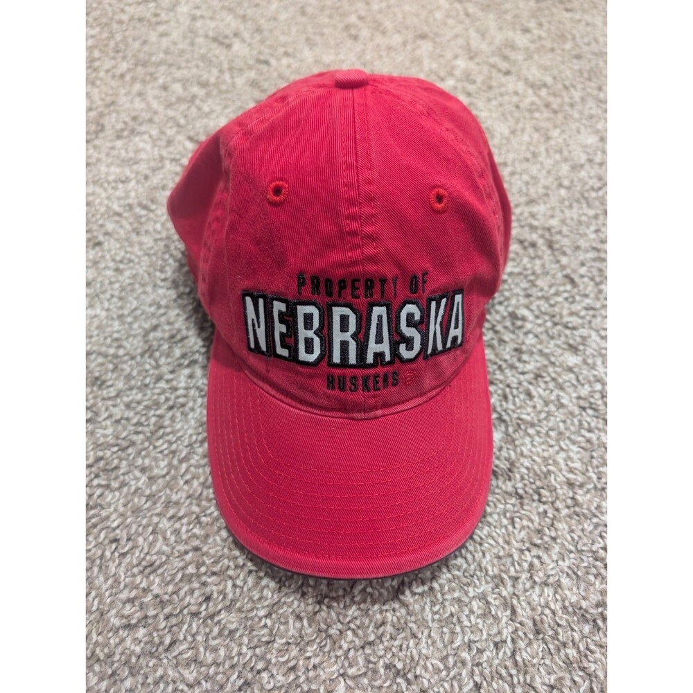 Vintage NCAA Nebraska Cornhuskers OSFA Strapback Hat 90's Reebok Heisman Y2K